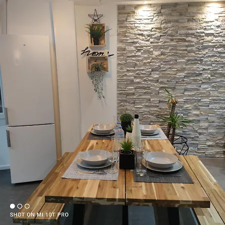 Cannes Holiday Suite A 2 Pas Du Festival Et Plages Exterior photo