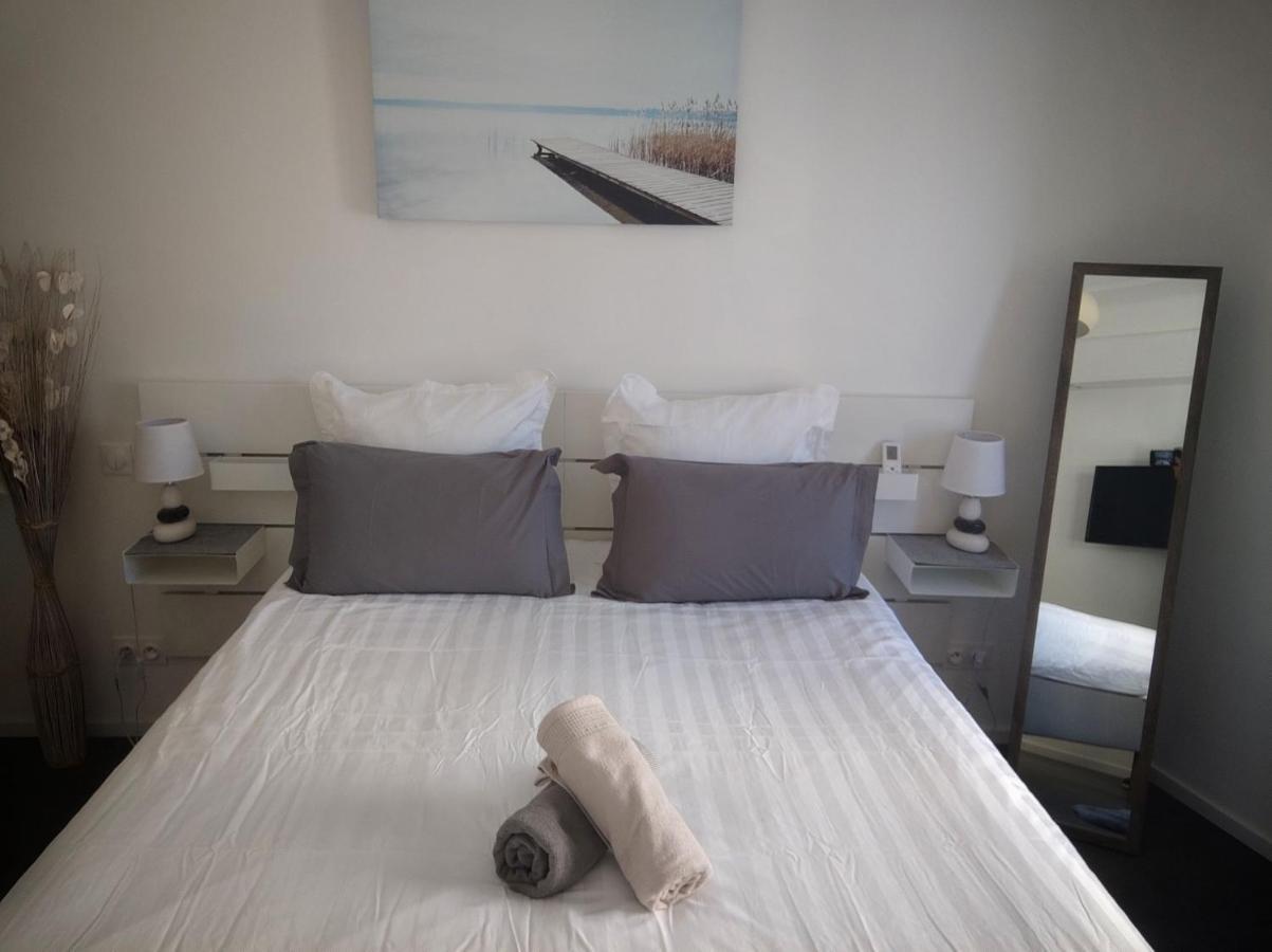 Apartment A 2 Pas Du Festival Et Plages *